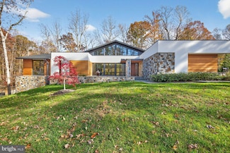 11013 Riverwood Dr, Rockville, MD 20854