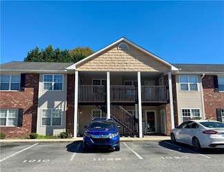 1020 Westbrook Ct, Archdale, NC 27263