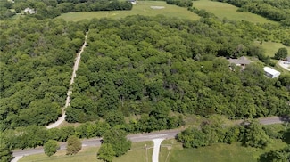 1001 S Borgman Rd, Oak Grove, MO 64075