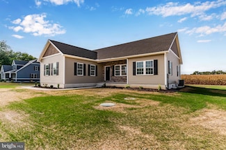 3 Elton Dr, Carlisle, PA 17015