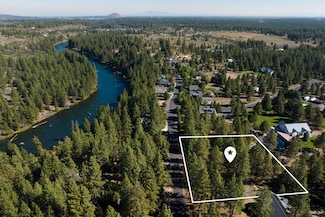 60648 River Bend Dr, Bend, OR 97702
