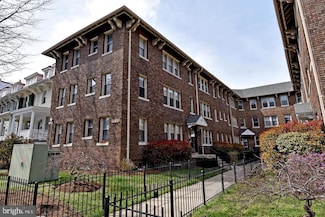 1725 Lanier Place NW Unit 9C, Washington, DC 20009