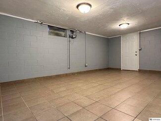 2305 Myrtle St, Bellevue, NE 68147