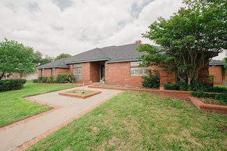 5000 Thames Ct, Midland, TX 79705