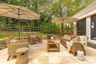 13 Six Penny Ln, Harwich Port, MA 02646