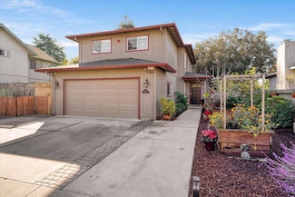 2200 Pelican Crest, Santa Cruz, CA 95062