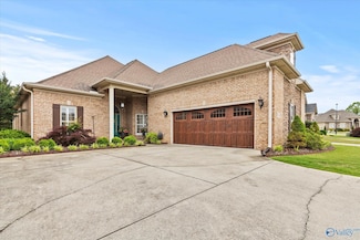 3909 Palomino Dr SW, Decatur, AL 35603