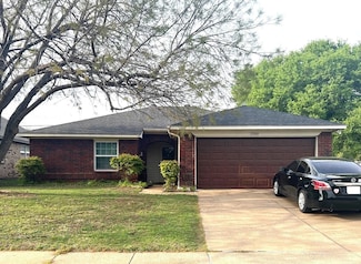 2700 Amberton Place, Euless, TX 76040