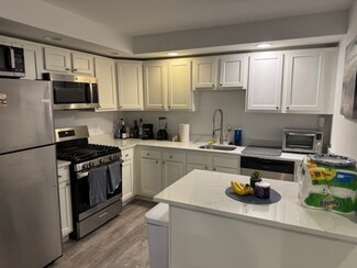 21 Chauncy St Unit 1B, Cambridge, MA 02138