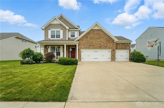 1596 Amberley Ct, Xenia, OH 45385