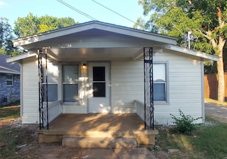 411 S Bradshaw St, Denton, TX 76205