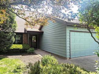 1155 Camelback Blvd, West Lafayette, IN 47906