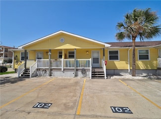 1726 S 11th St Unit 102, Port Aransas, TX 78373