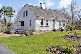 385 Whiting St, Hanover, MA 02339
