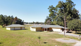 970 S Mayhaw Dr, Vidor, TX 77662