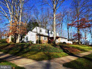 399 Park Ln, State College, PA 16803