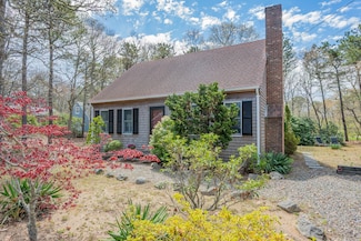 40 Fairview Ave, Eastham, MA 02642