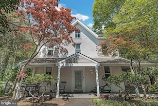 169 S Wall St, Spring City, PA 19475
