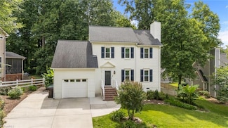 3401 Farm Lake St, Jamestown, NC 27282