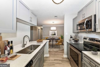 9200 Roberts Dr Unit 5-504, Sandy Springs, GA 30350