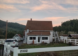 2332 Quines Creek Rd, Azalea, OR 97410