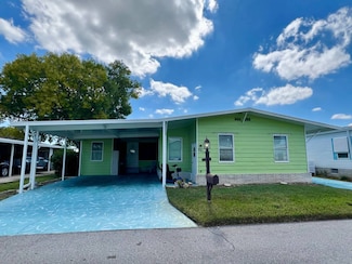 281 Putter Cir, Winter Haven, FL 33881