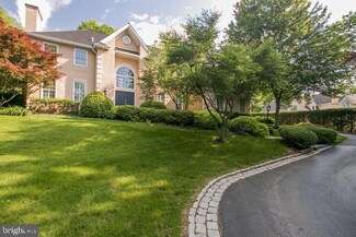 618 Newtown Rd, Villanova, PA 19085