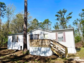 4855 Debby St, Perry, FL 32348