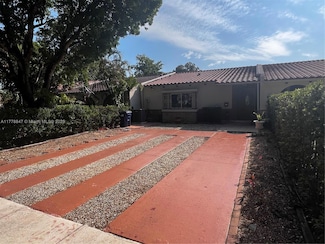 6936 Holly Rd, Hialeah, FL 33014