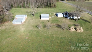 6395 Greenhorn Rd, Roaring River, NC 28669