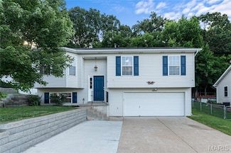 4097 Whitehall Dr, Arnold, MO 63010