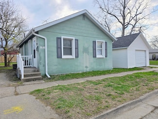 1706 Baker Ave, Muscatine, IA 52761