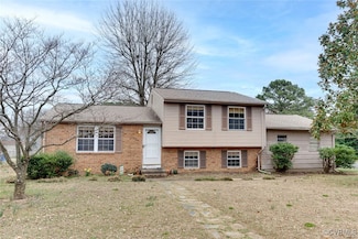 6431 Brookshire Dr, North Chesterfield, VA 23234