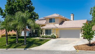 12220 Vista Crest Dr, Yucaipa, CA 92399