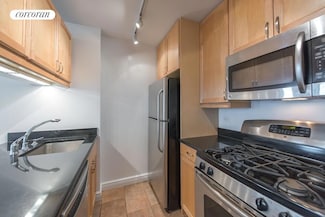 200 Rector Place Unit 4H, New York, NY 10280