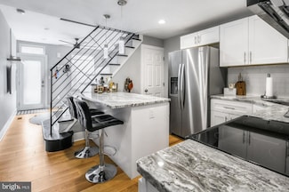 441 E Flora St, Philadelphia, PA 19125