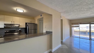 8889 Fontainebleau Blvd Unit 503, Miami, FL 33172