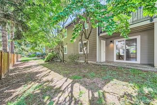 921 130th St SW Unit E102, Everett, WA 98204