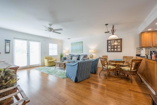1075 Duval St Unit R14, Key West, FL 33040