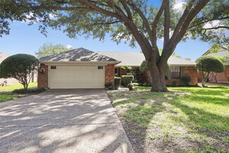 1107 Stonelake Dr, Cleburne, TX 76033