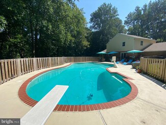 9630 Ridge View Dr, Owings, MD 20736