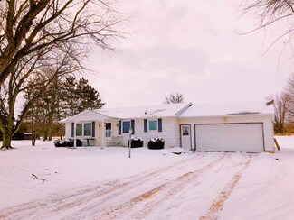 9505 Roberts Rd, Woodburn, IN 46797