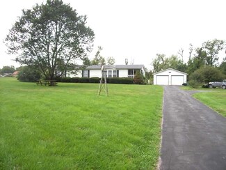 8956 Indiana 54, Dugger, IN 47848
