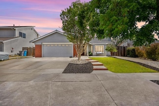 1218 Valbusa Dr, Gilroy, CA 95020