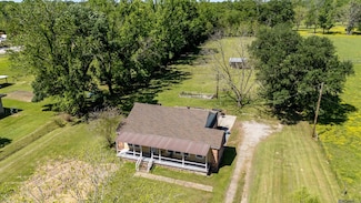 2015 Old Baker Rd, Zachary, LA 70791