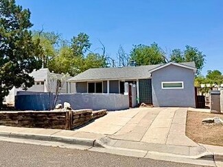 317 Morningside Dr SE, Albuquerque, NM 87108