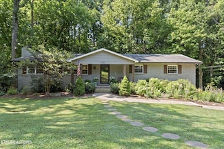 1521 Aldenwood Ln, Knoxville, TN 37919