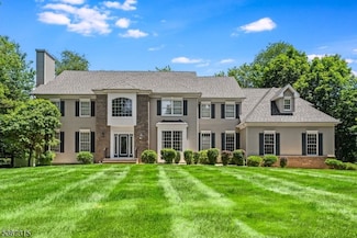 3 Mackenzie Ct, Sparta, NJ 07871