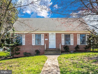 17511 Gay St, Hagerstown, MD 21740