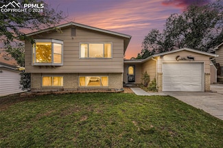 6955 Mescalero Dr, Colorado Springs, CO 80915